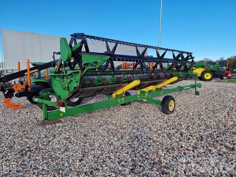 John Deere T660 Combine harvesters