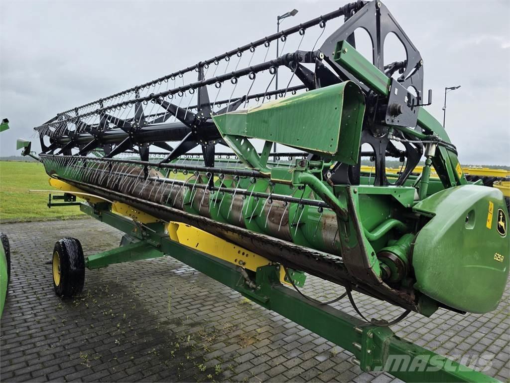 John Deere T660 Combine harvesters