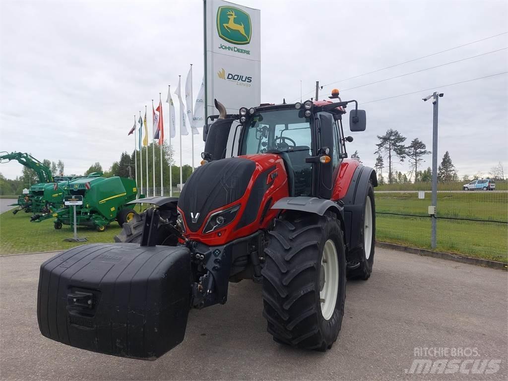 Valtra T234 Tractors