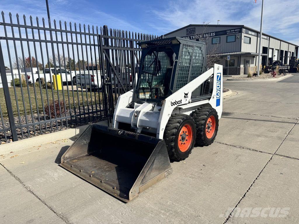Bobcat 753 Skid steer loaders
