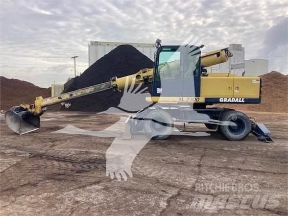 Gradall XL2300 Wheeled excavators