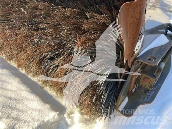 Sweepster QC 8 Sweepers