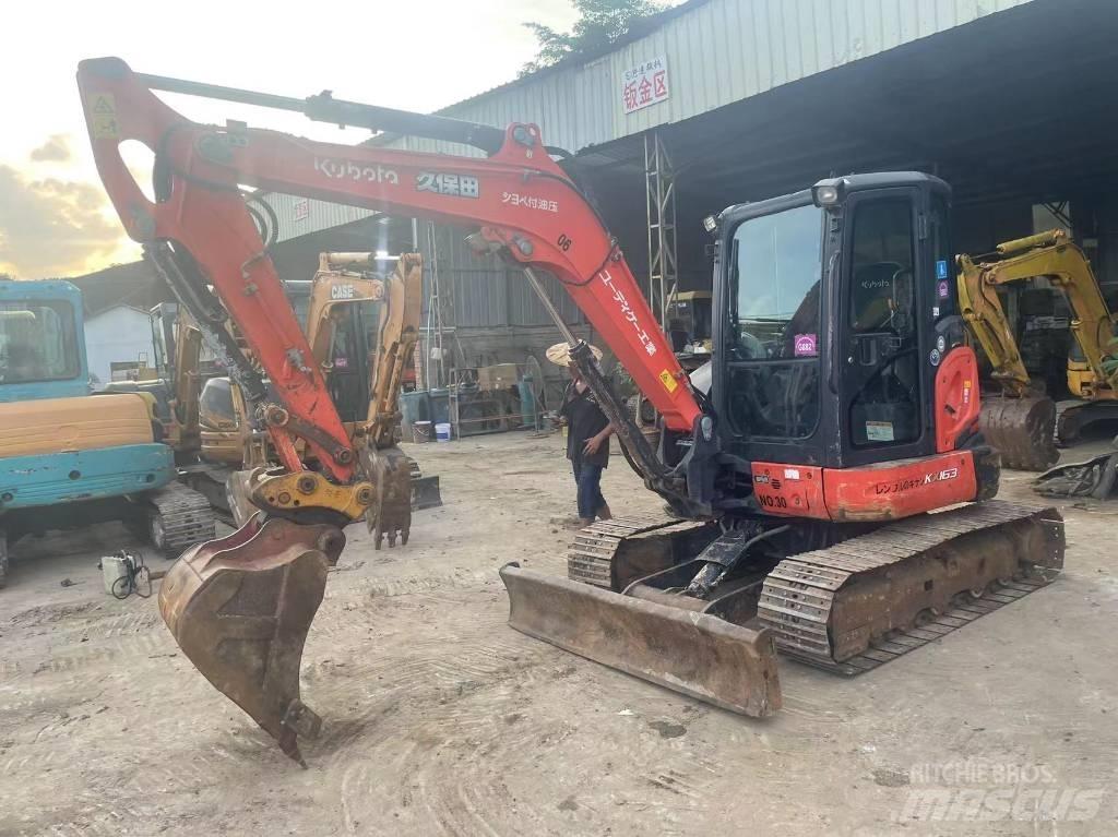 Kubota KX163 Crawler excavators