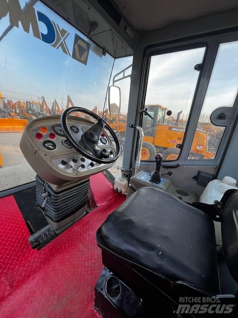 XCMG XS 223 J Single drum rollers
