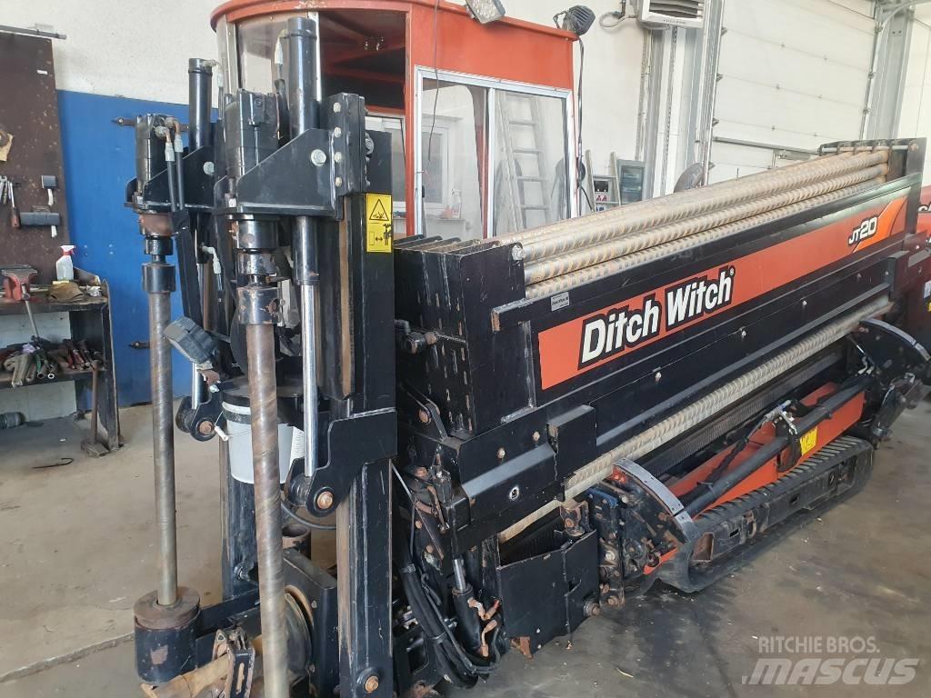 Ditch Witch JT 20 Horizontal drilling rigs
