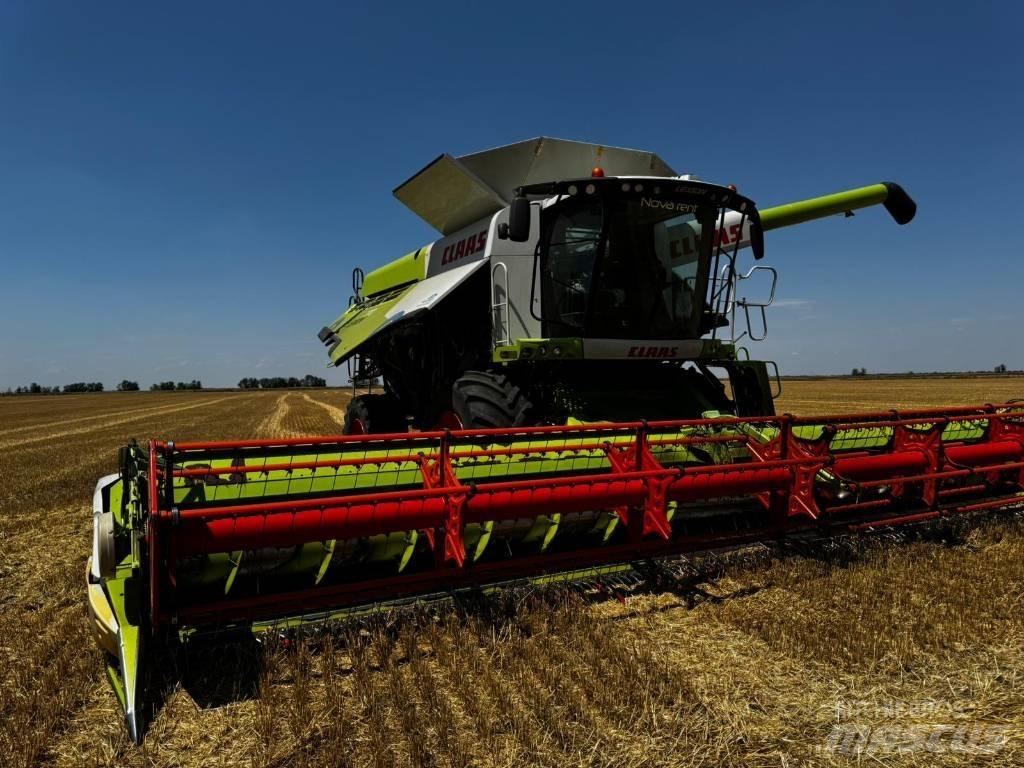 CLAAS Lexion 770 Combine harvesters