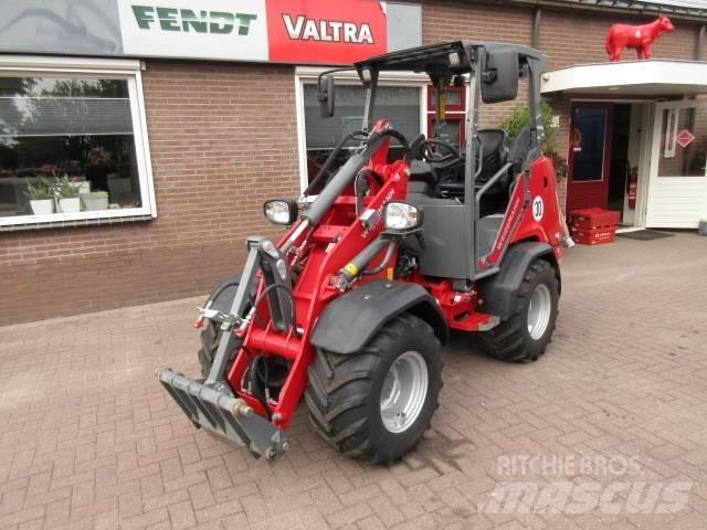 Weidemann 1390 Multi-purpose loaders