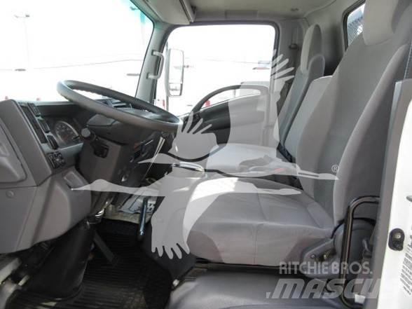 Isuzu NRR Flatbed / Dropside trucks