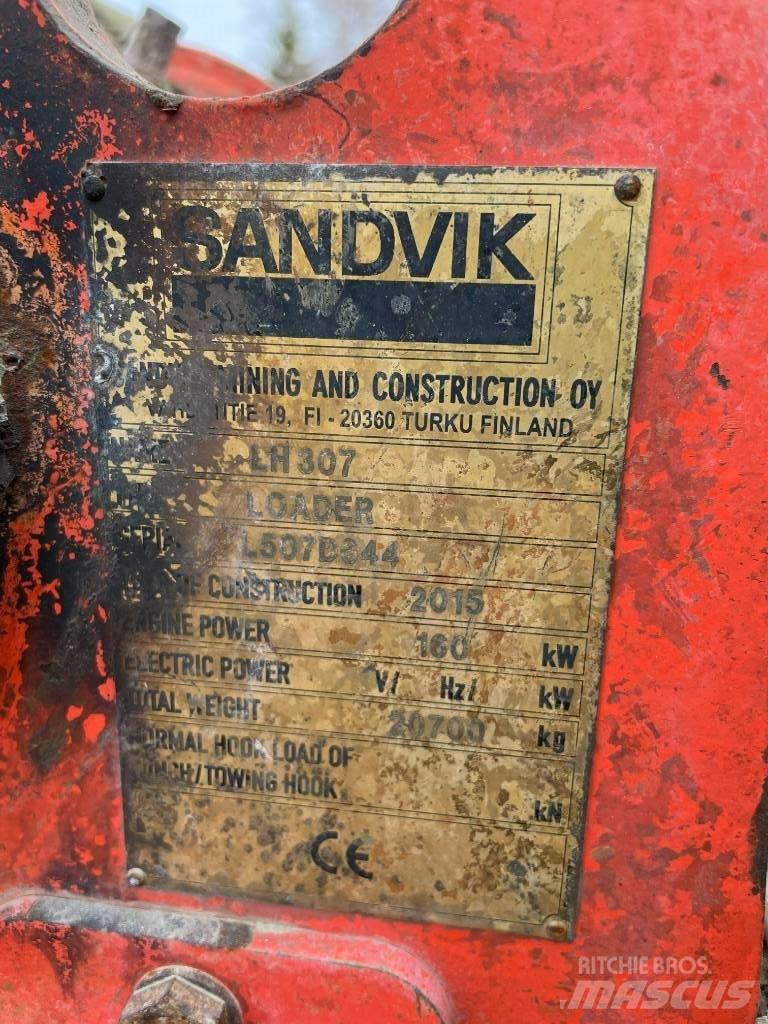 Sandvik LH 307 Underground Loaders