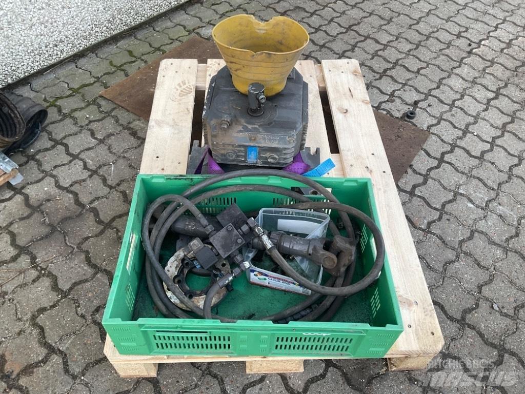 CLAAS Frontpto Transmission