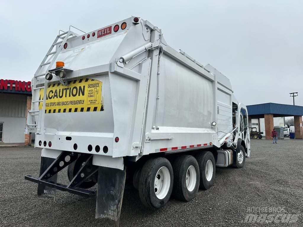 Mack MRU Waste trucks