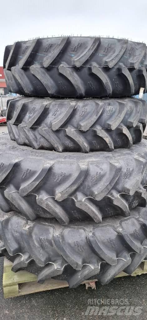 New Holland T5.110 Tyres, wheels and rims