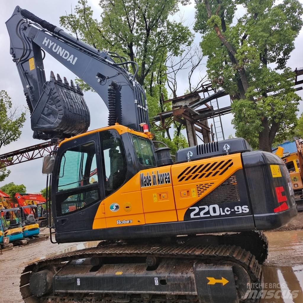 Hyundai 220lc-9s Crawler excavators