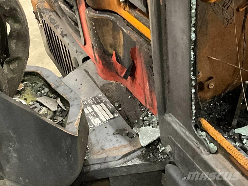 Doosan DX 85 R Mini excavators  7t - 12t