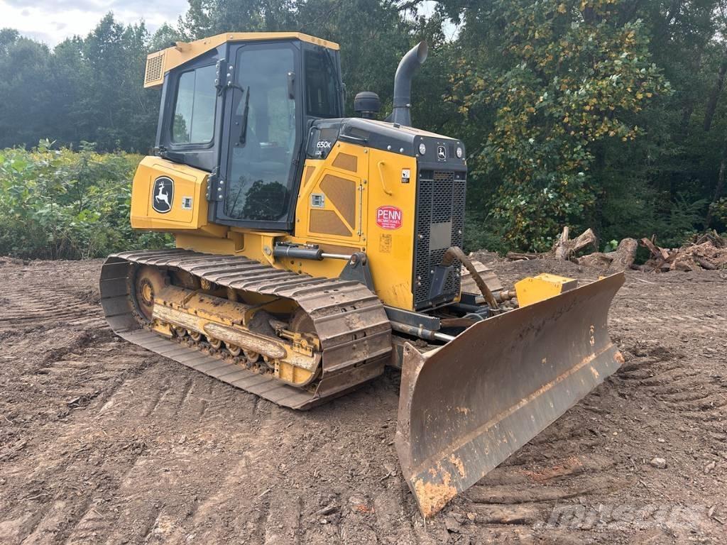 DEERE 650K LGP Crawler dozers