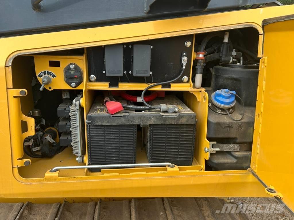 DEERE 650K LGP Crawler dozers