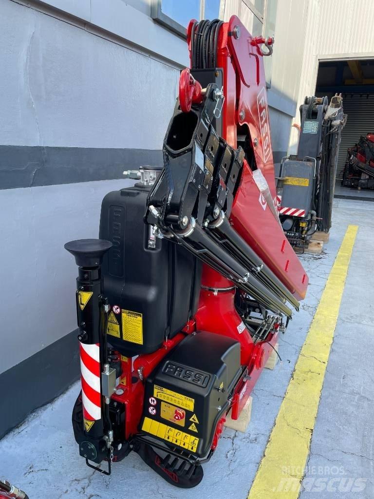 Fassi F85B.0.24 Loader cranes