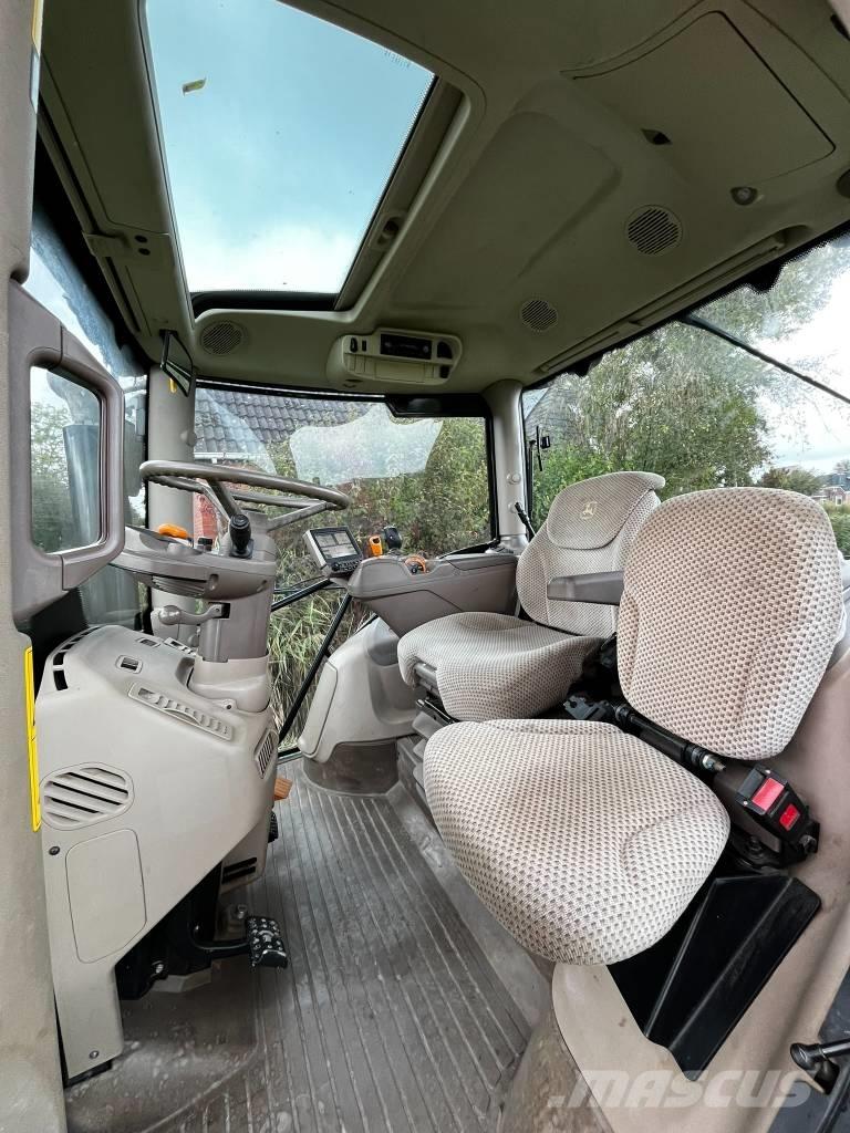 John Deere 6110 R Tractors