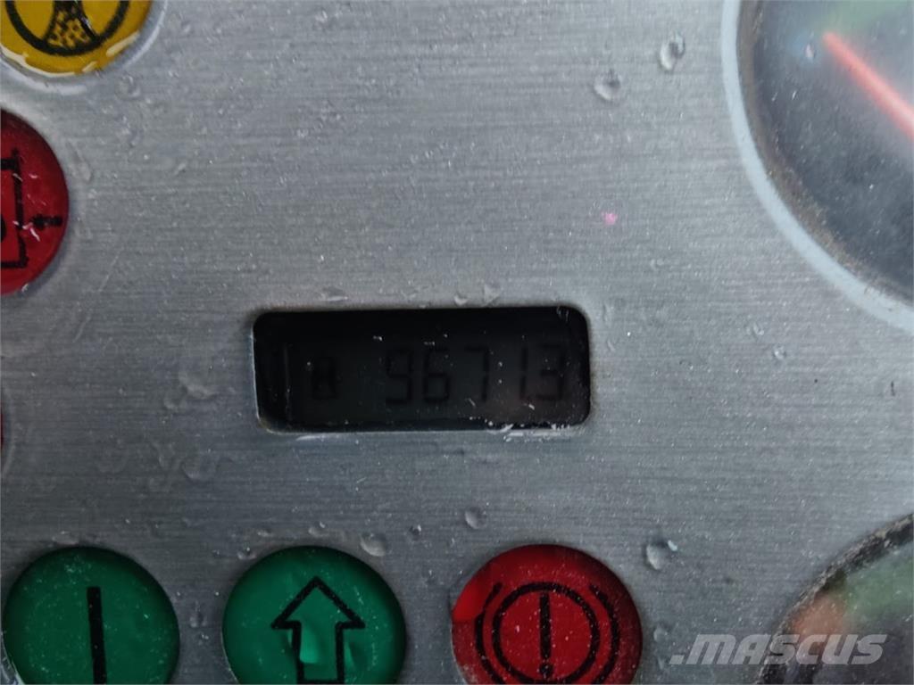 Terex 110W Wheeled excavators