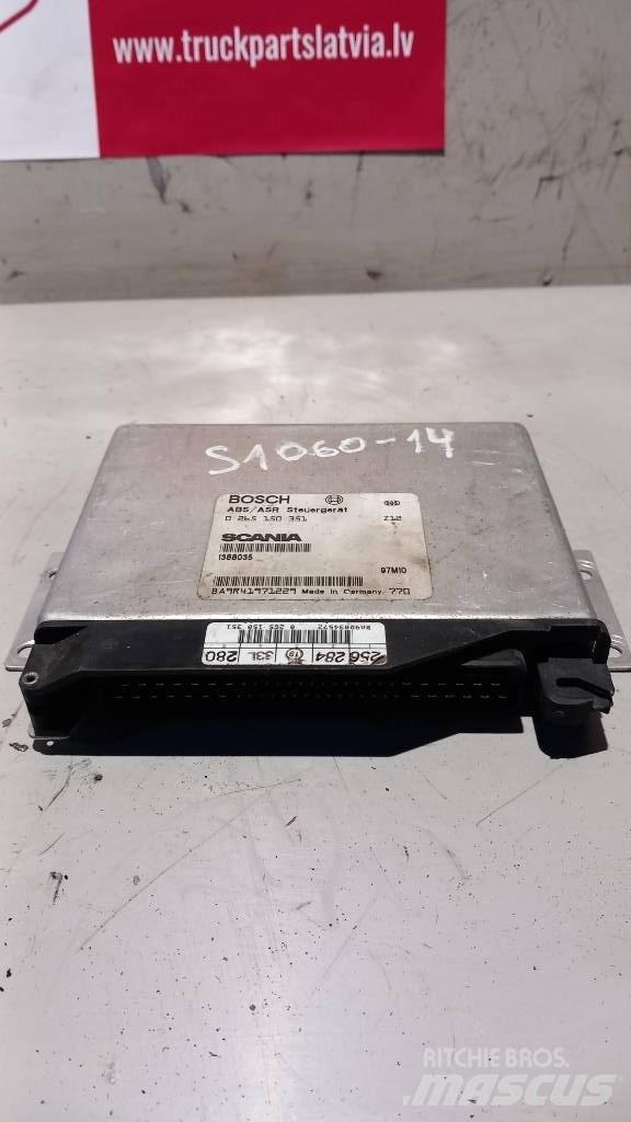 Scania 144.  1388035 Electronics