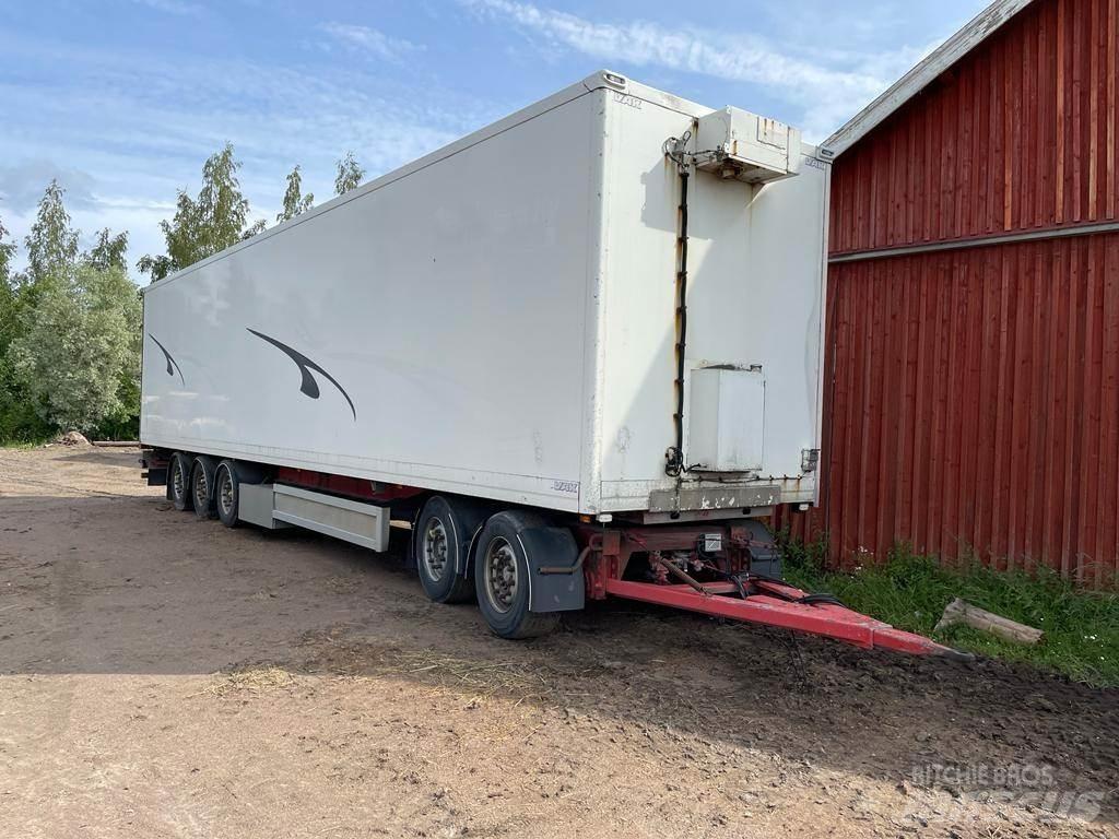 VAK V-5-40 Box Trailers