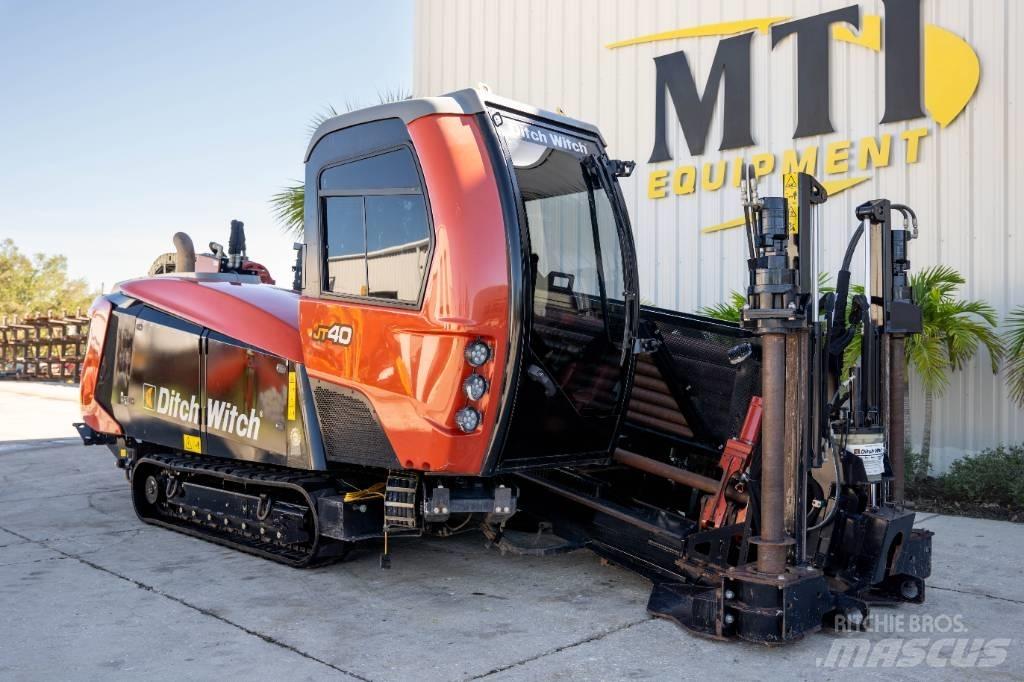 Ditch Witch JT40 Horizontal drilling rigs