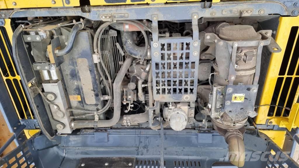 Komatsu PC 210 LC-10 Crawler excavators