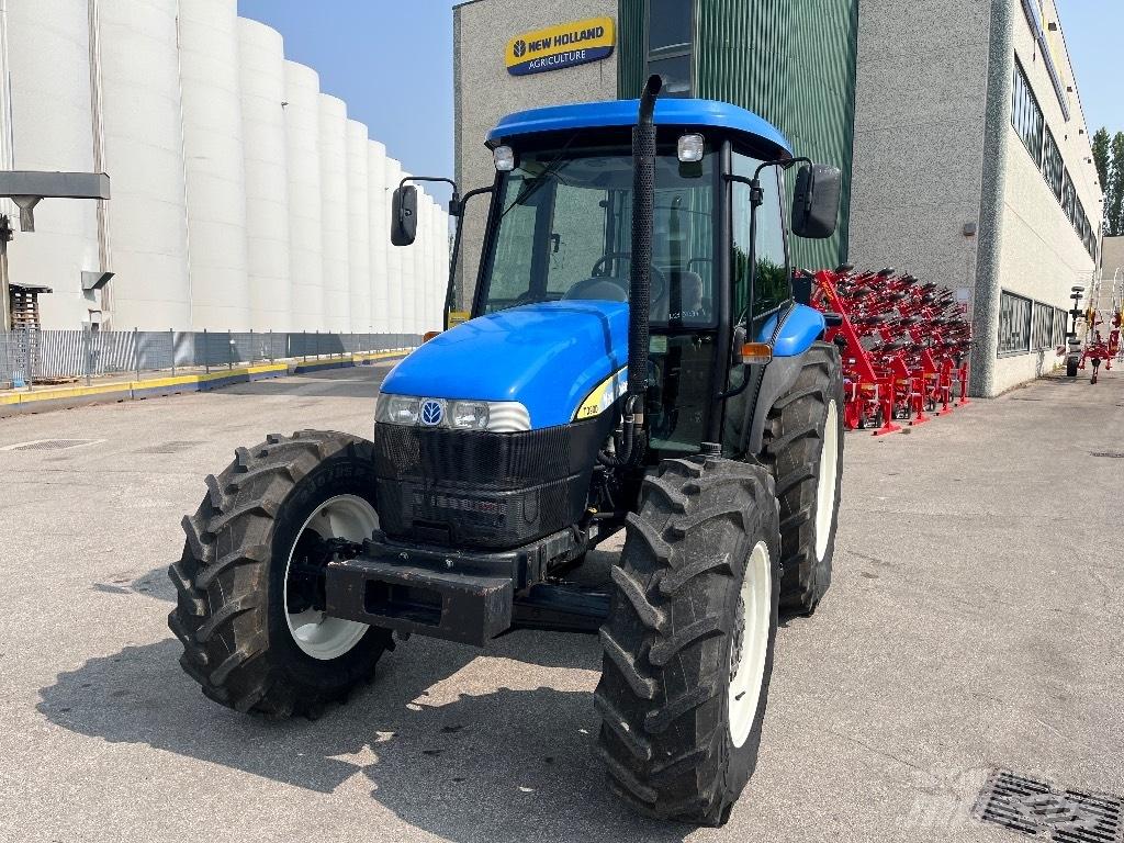 New Holland TD 90 D Tractors