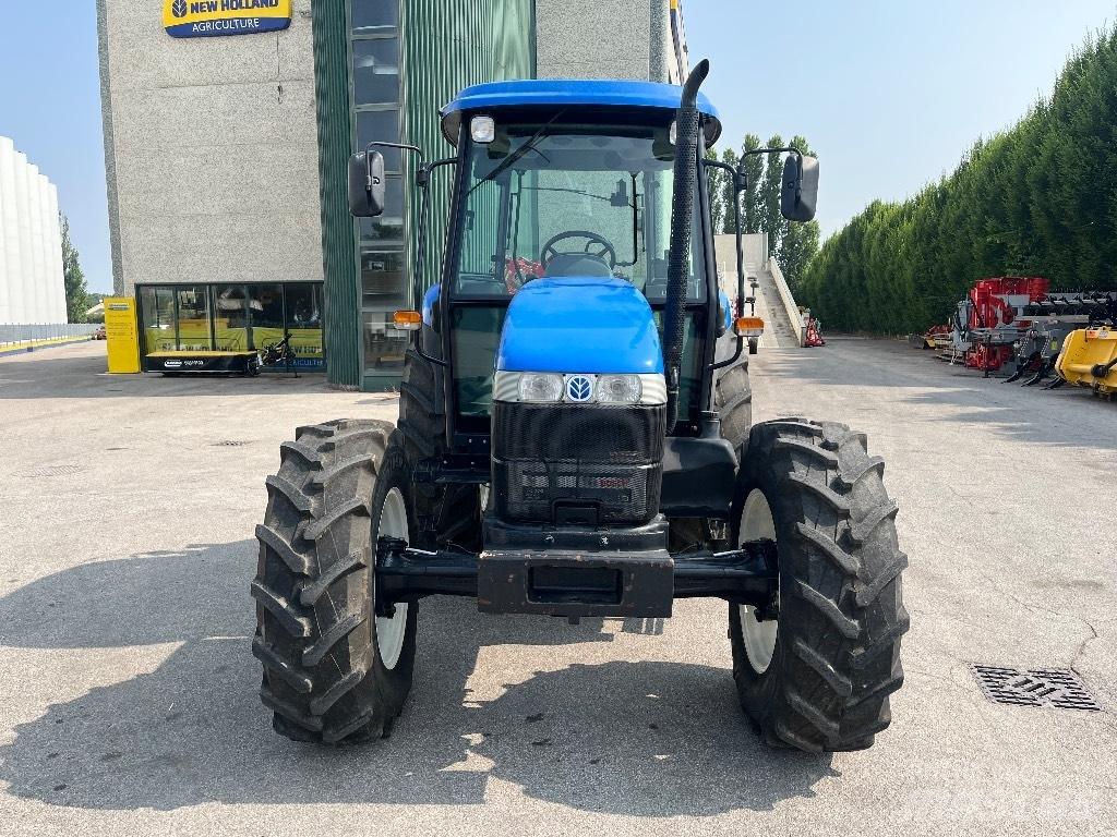 New Holland TD 90 D Tractors