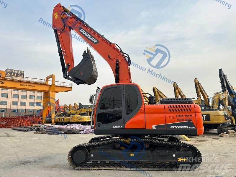 Doosan DX 225 LC-9C Crawler excavators