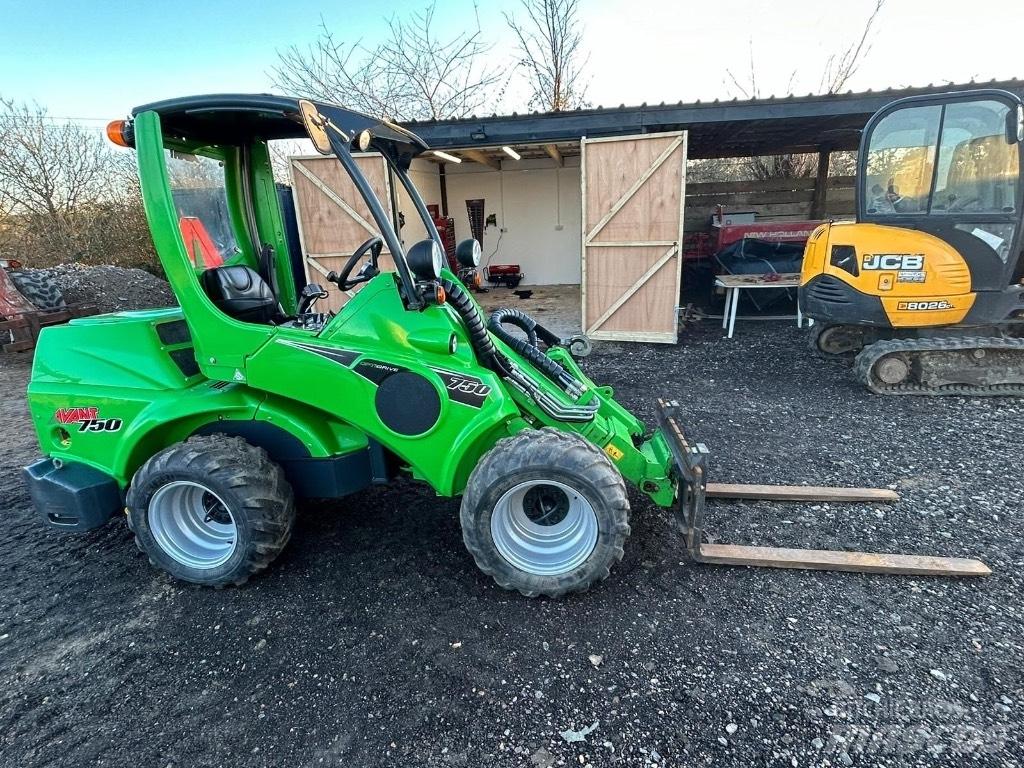 Avant 750 Multi-purpose loaders