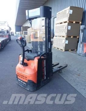 Toyota BT SWE 160 L Hand pallet stackers