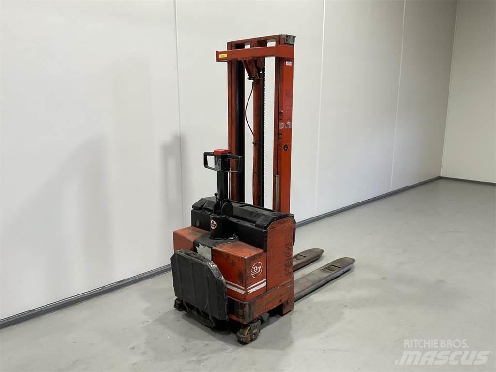 BT LSV 1250 E/10 Self propelled stackers