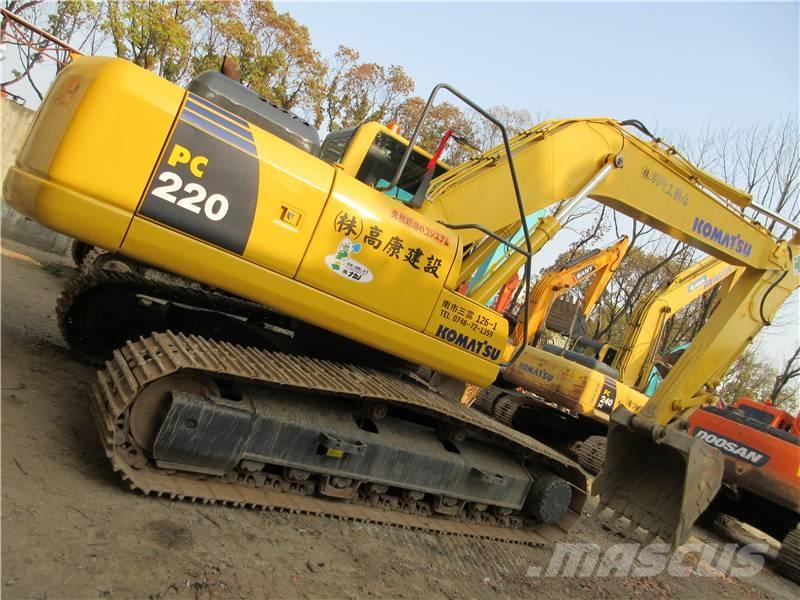 Komatsu PC 220-8 Crawler excavators