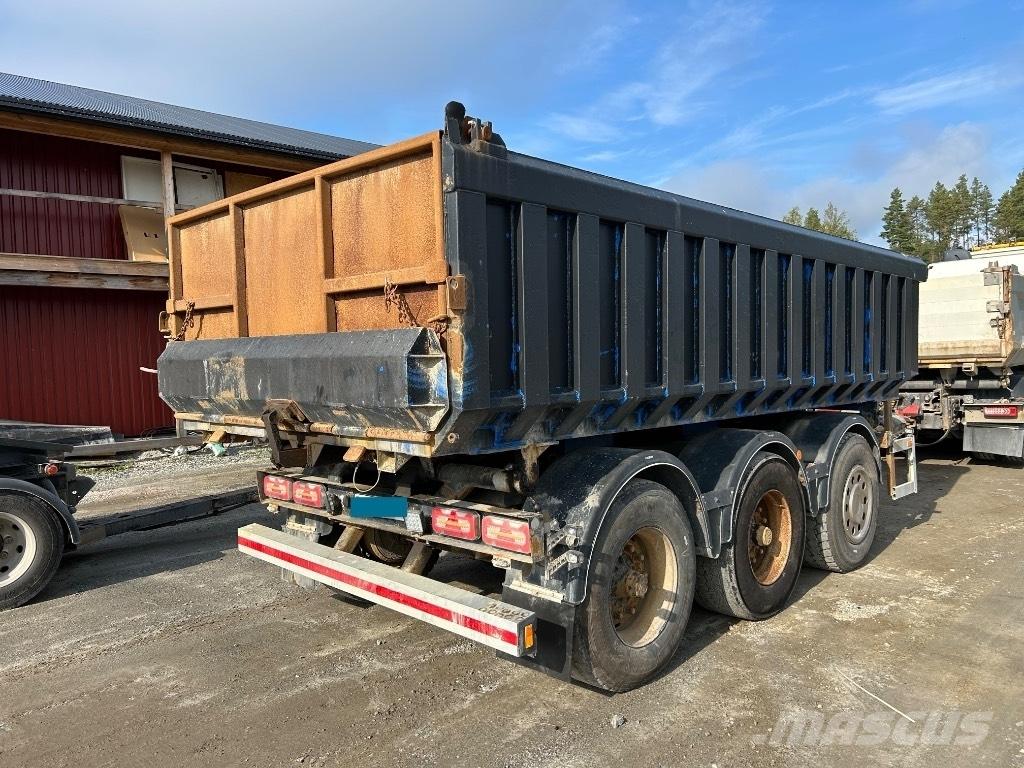Volvo FMX 540 Tipper trucks