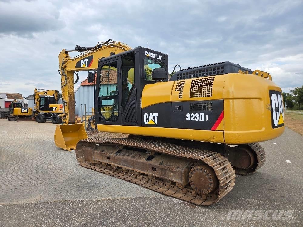 CAT 323DL Crawler excavators