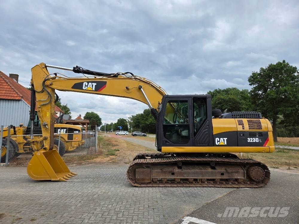 CAT 323DL Crawler excavators