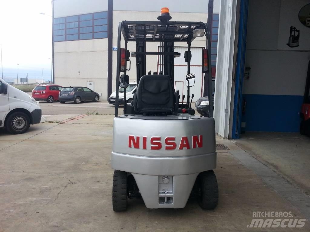 Nissan Q02L25CU Electric forklift trucks