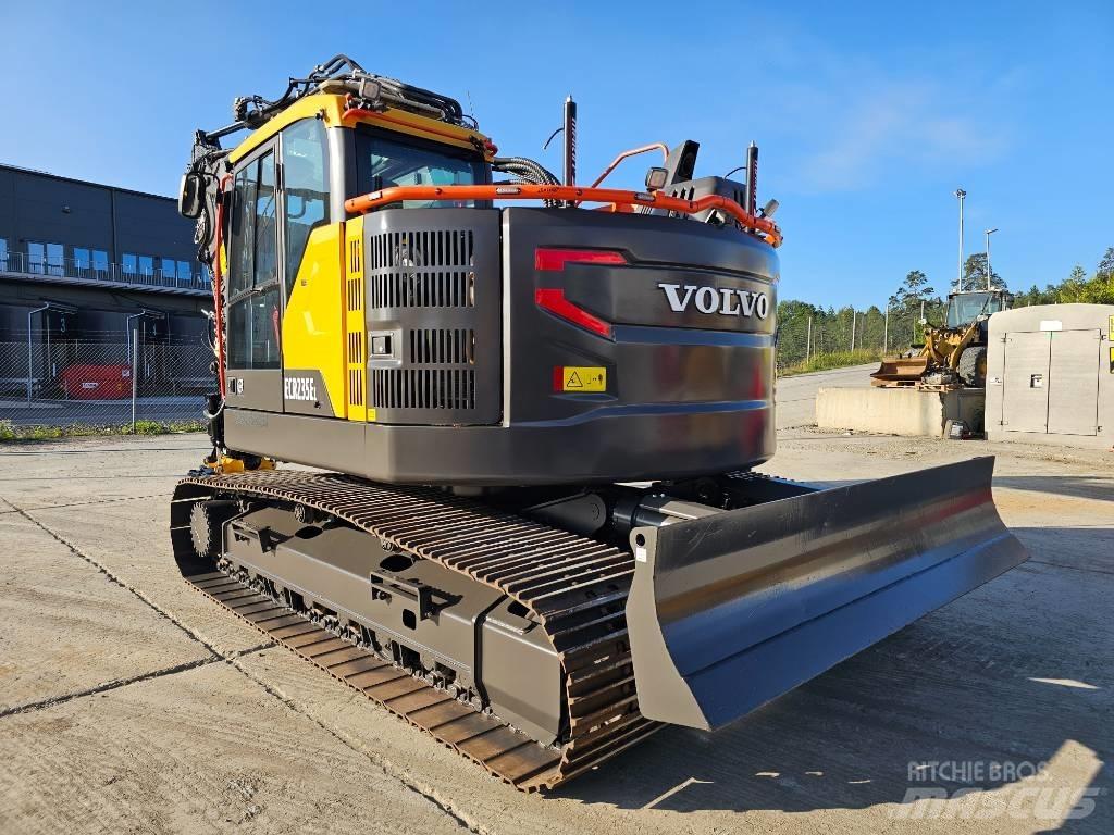 Volvo ECR235EL Crawler excavators