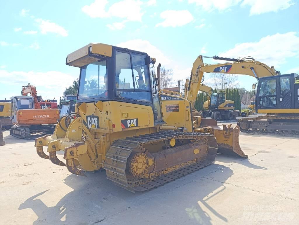 CAT D 4 K Crawler dozers