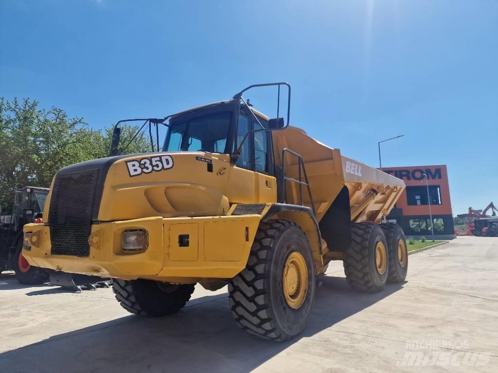 Bell B35D 6x6 Articulated Haulers