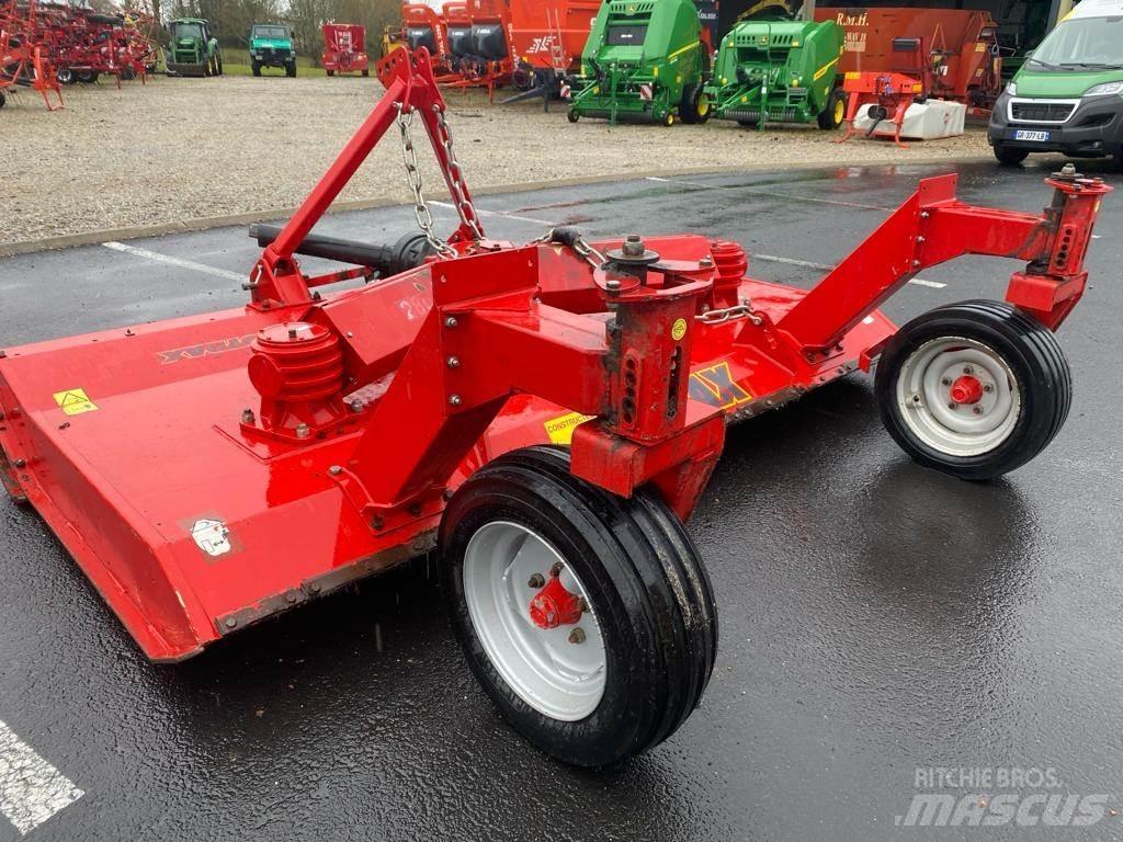 Gyrax 2800 HD Crushers