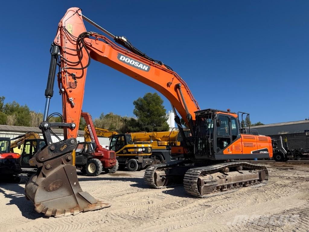 Doosan DX 380 LC Crawler excavators