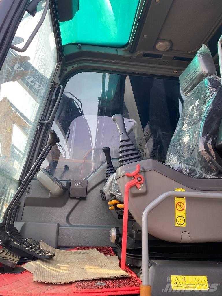 Volvo EC 290D Crawler excavators