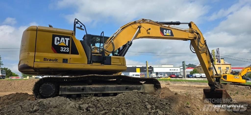 CAT 320 Crawler excavators