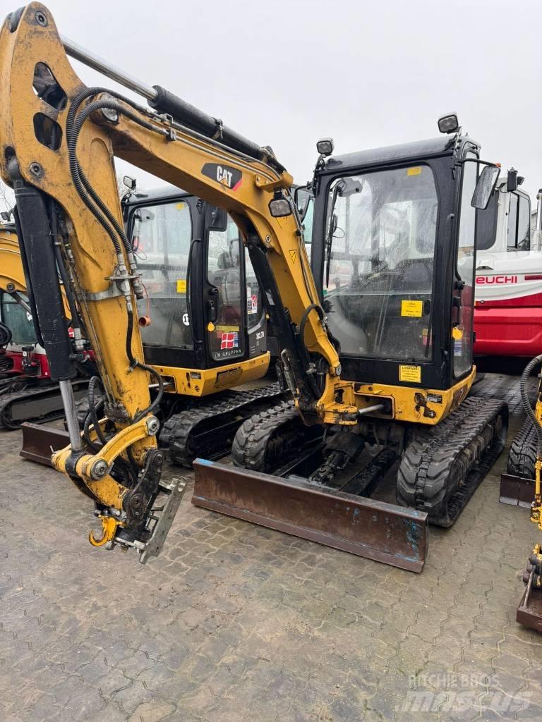 CAT 302.7 D Mini excavators < 7t (Mini diggers)