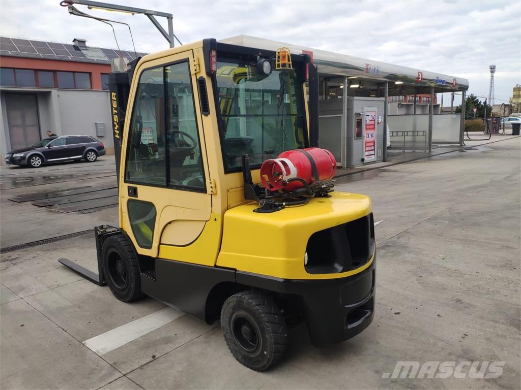 Hyster H3.5FT LPG trucks