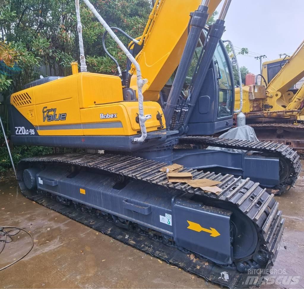 Hyundai R220LC-9S Wheeled excavators