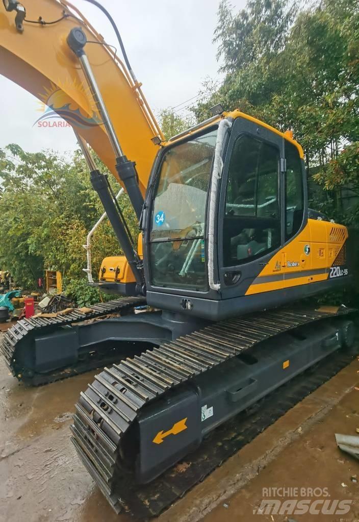 Hyundai R220LC-9S Wheeled excavators