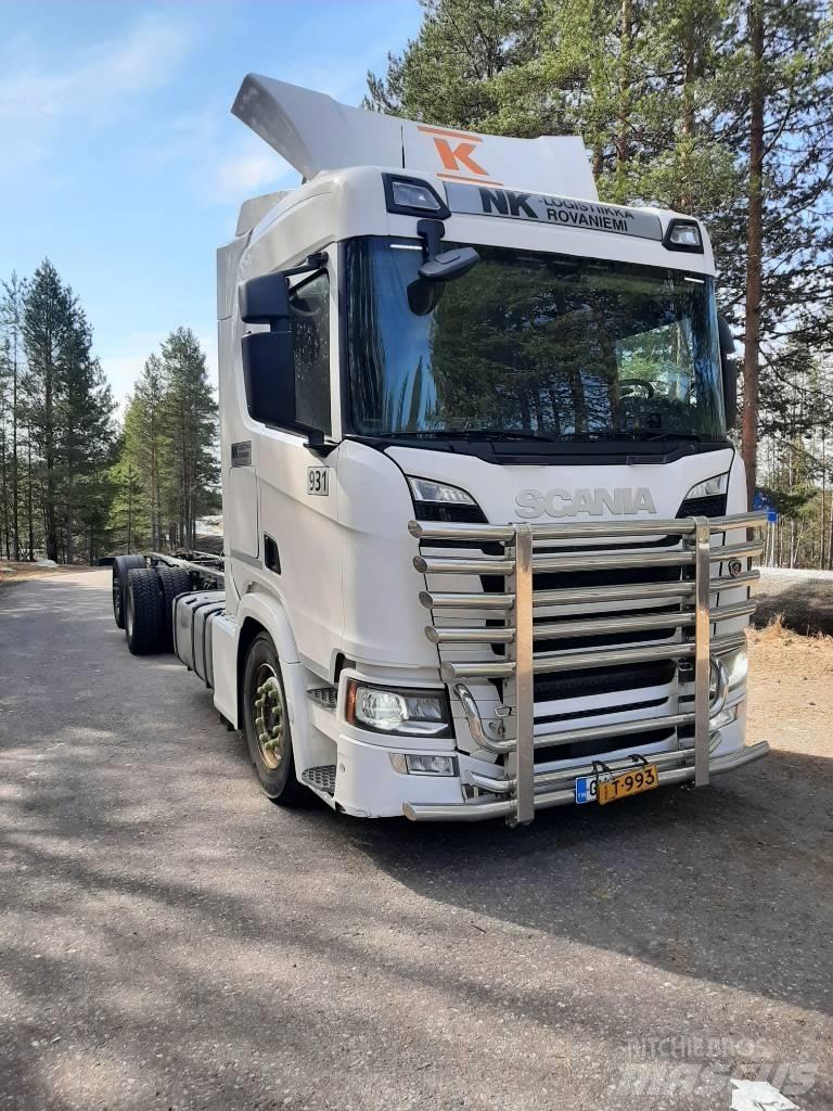 Scania R 500 Chassis Cab trucks